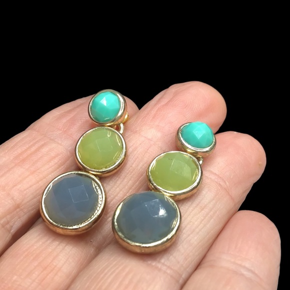 🌺Vintage 2 PC. Crown Trifari Set - Picture 5 of 14